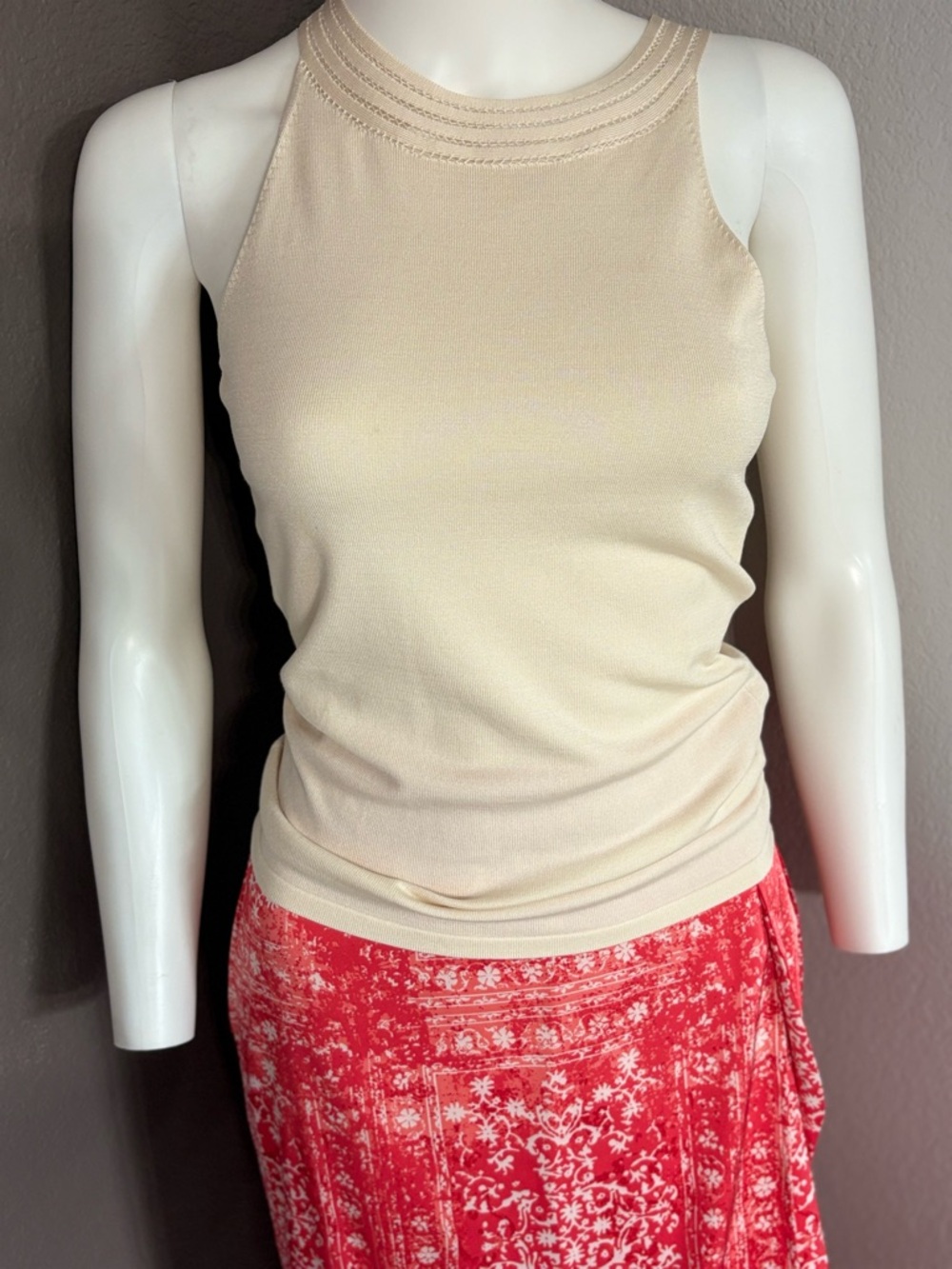 Ann Taylor Cream Knit Top - Picture 2 of 3